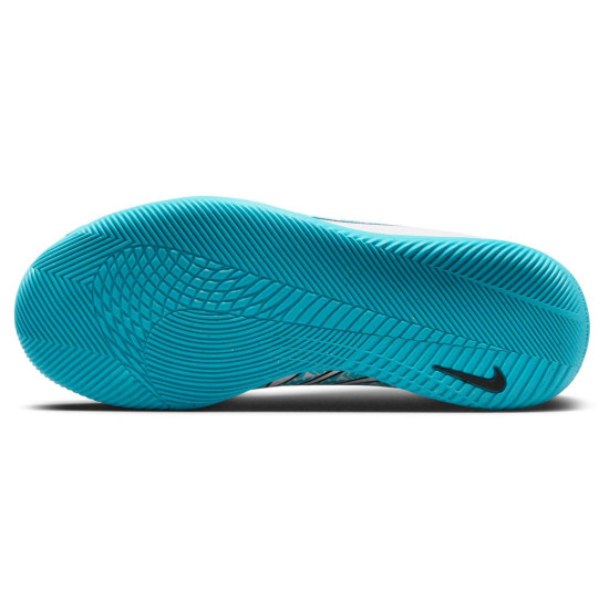 Nike Jr Mercurial Vapor 15 Club IC Nike Jr Mercurial Vapor 15 Club IC
